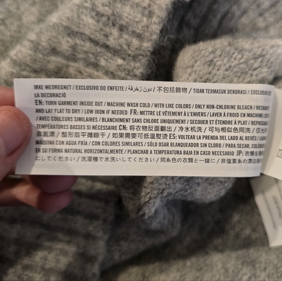 Abercrombie & Fitch Womens NWT Dad V-Neck Sweater Gray Size XS - Picture 10 of 11